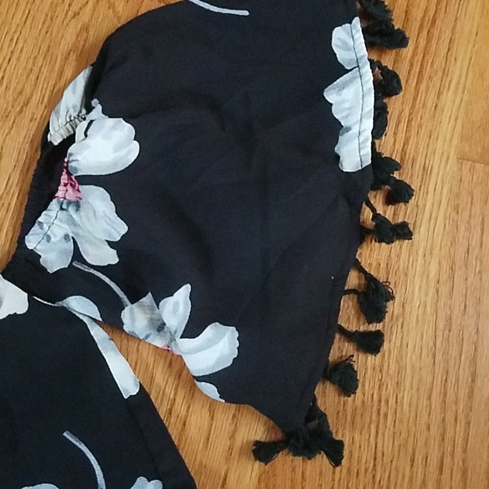 Solaris off the shoulder tube floral crop top s - Picture 3 of 4